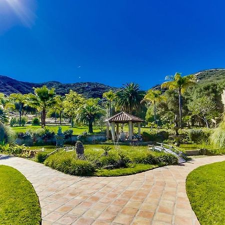 Vineyard Hacienda Hotel Spring Valley  Exterior photo